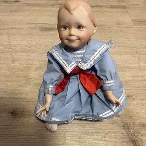 Yolanda Bello "Amanda" Porcelain Doll - 9‎ In Vintage Blue Dress Collectible